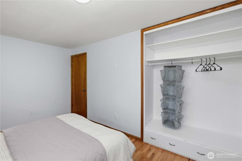 Property photo for 17023 113th Avenue SE, Renton photo 18