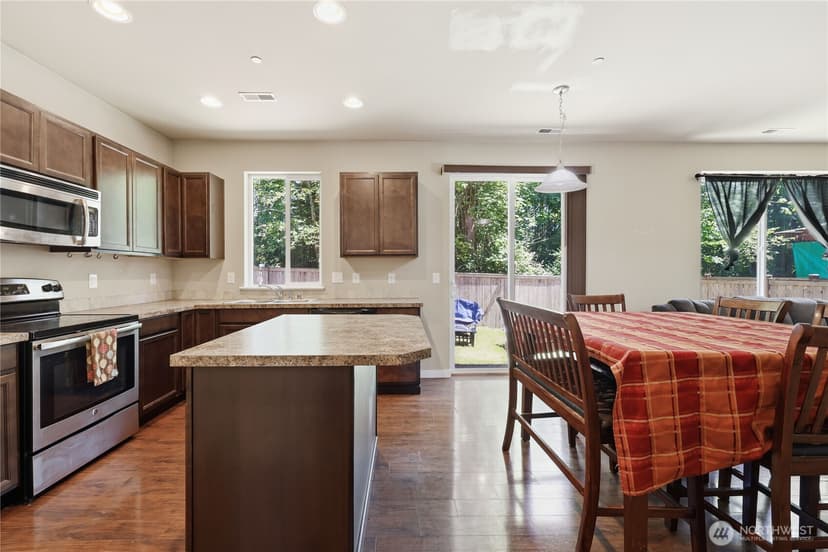 Property photo for 2193 Caleb Place SE, Port Orchard photo 6