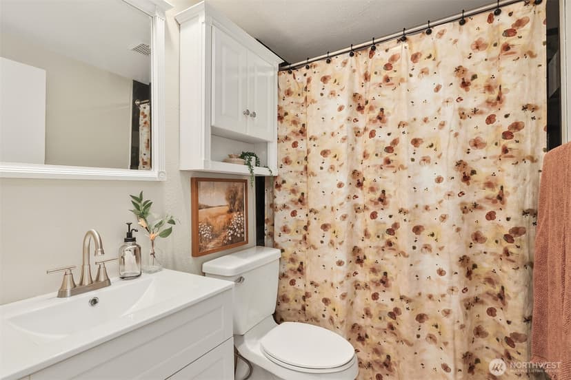 Property photo for 1161 Aberdeen Avenue NE, Renton photo 13