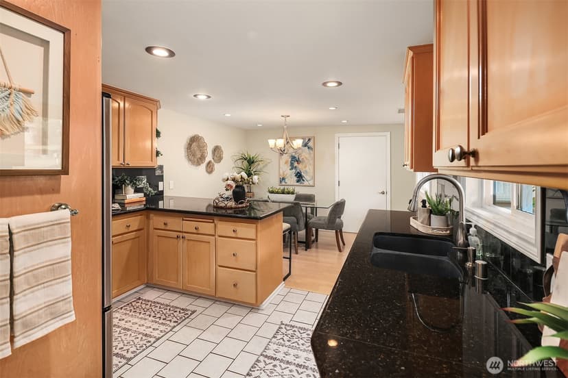 Property photo for 1161 Aberdeen Avenue NE, Renton photo 7