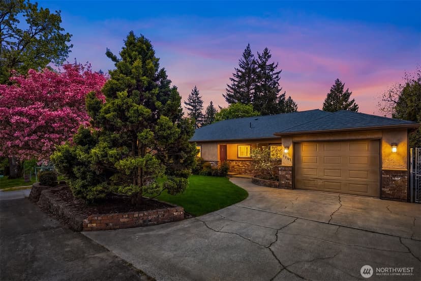 Property photo for 1161 Aberdeen Avenue NE, Renton photo 38
