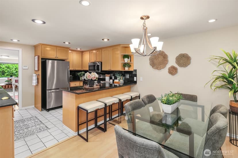 Property photo for 1161 Aberdeen Avenue NE, Renton photo 11