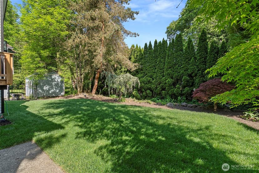 Property photo for 1116 NE 150th Court, Shoreline photo 37