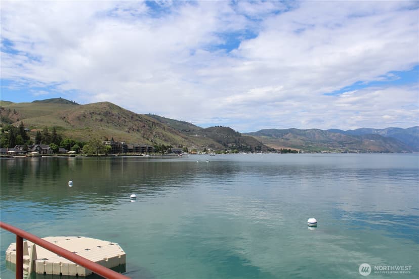 Property photo for 322 W Woodin Avenue #527, Chelan photo 20