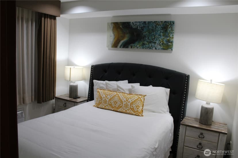 Property photo for 322 W Woodin Avenue #527, Chelan photo 23
