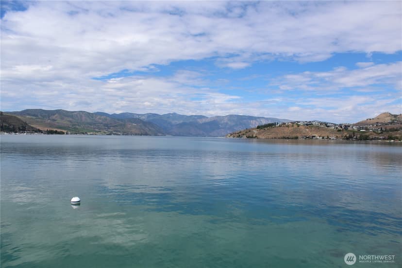 Property photo for 322 W Woodin Avenue #527, Chelan photo 19