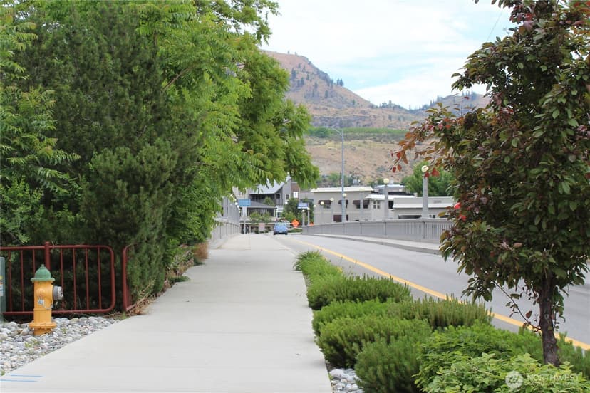 Property photo for 322 W Woodin Avenue #527, Chelan photo 21