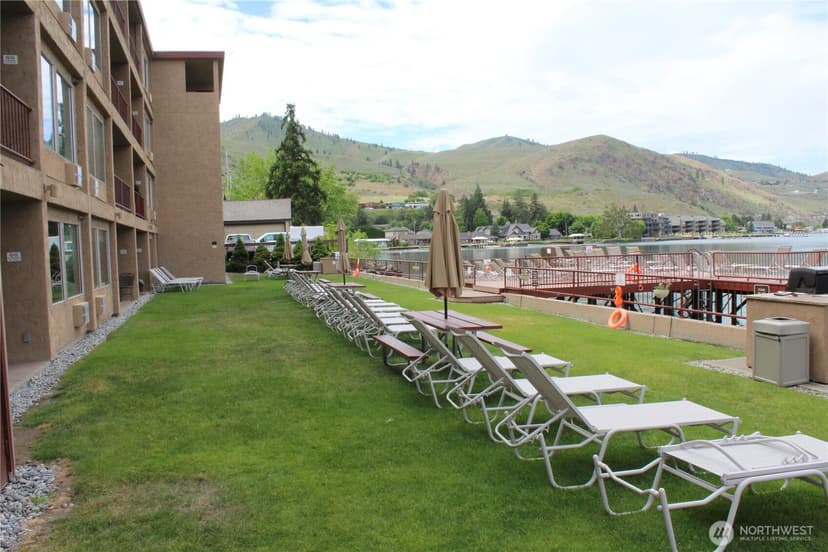 Property photo for 322 W Woodin Avenue #527, Chelan photo 8