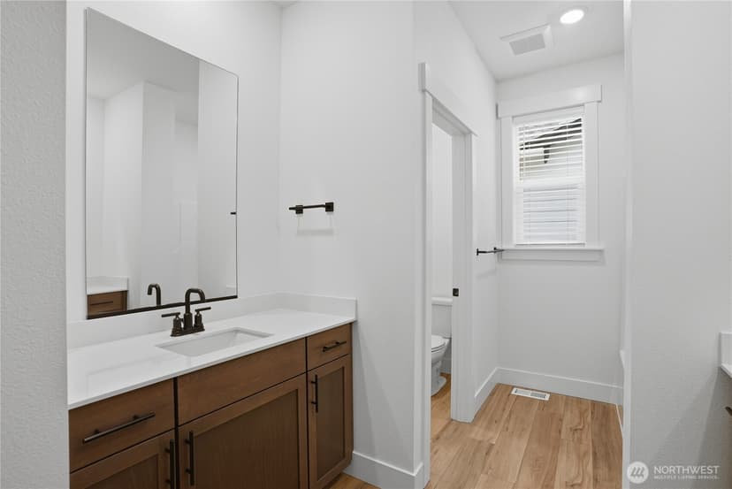Property photo for 32041 Myrtle Avenue SE, Black Diamond photo 19