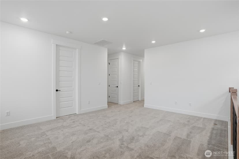 Property photo for 32041 Myrtle Avenue SE, Black Diamond photo 11