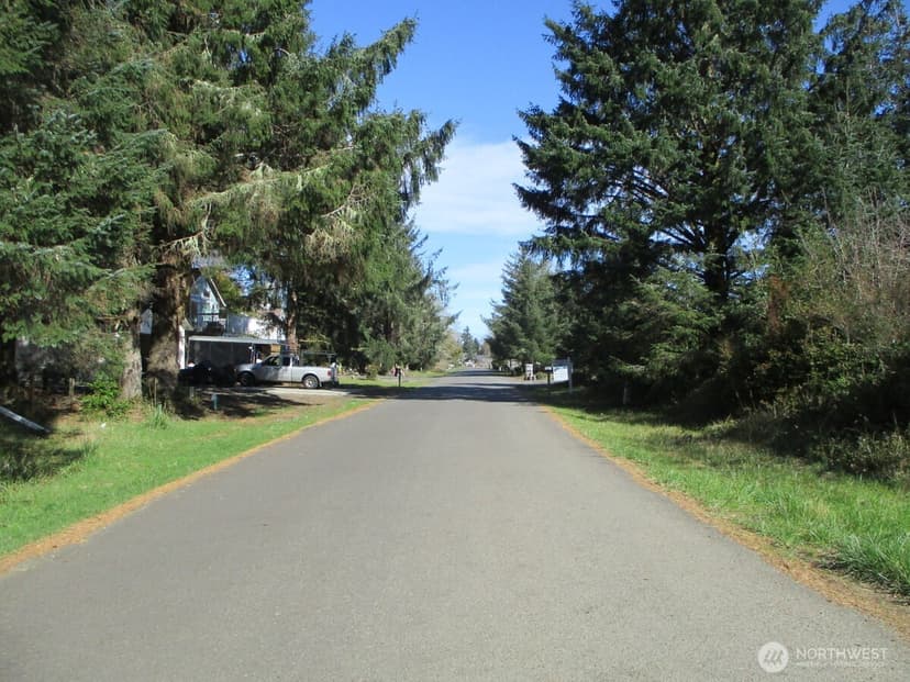 Property photo for 111 Olympic View Avenue NE, Ocean Shores photo 8