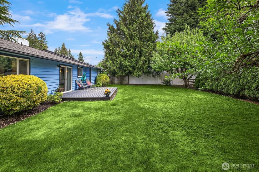 Property photo for 12923 NE 144th NE Place, Kirkland photo 3