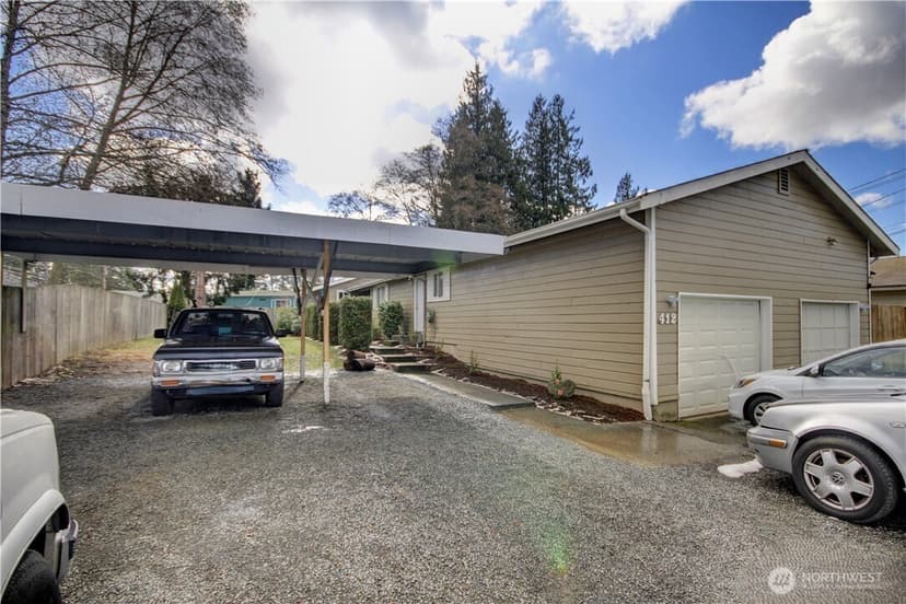 Property photo for 412 105th Street SW, Everett