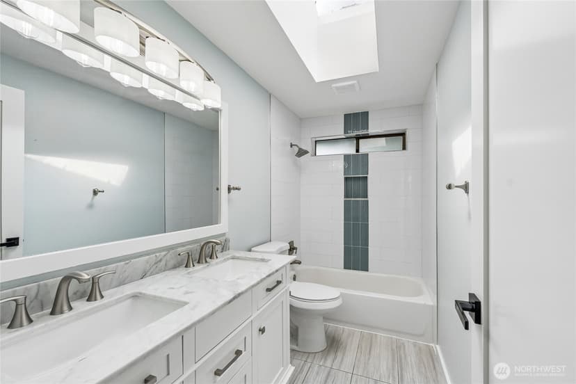 Property photo for 2210 171st Place SE, Bothell photo 10