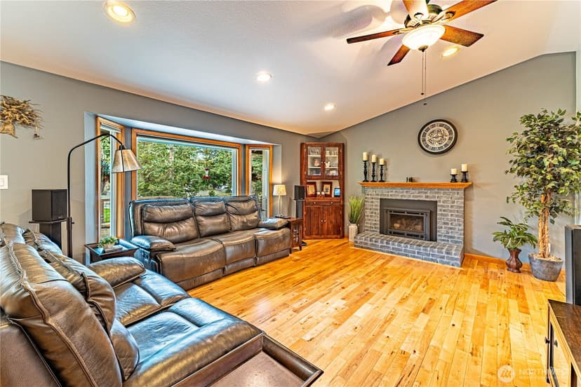 Property photo for 13634 439th Avenue SE, North Bend photo 5