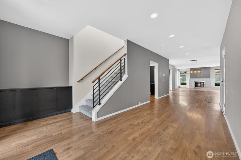 Property photo for 27901 106th Avenue SE, Kent photo 5