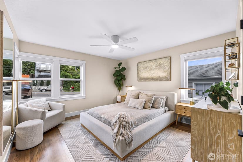 Property photo for 5336 SW Admiral Way, Seattle photo 22