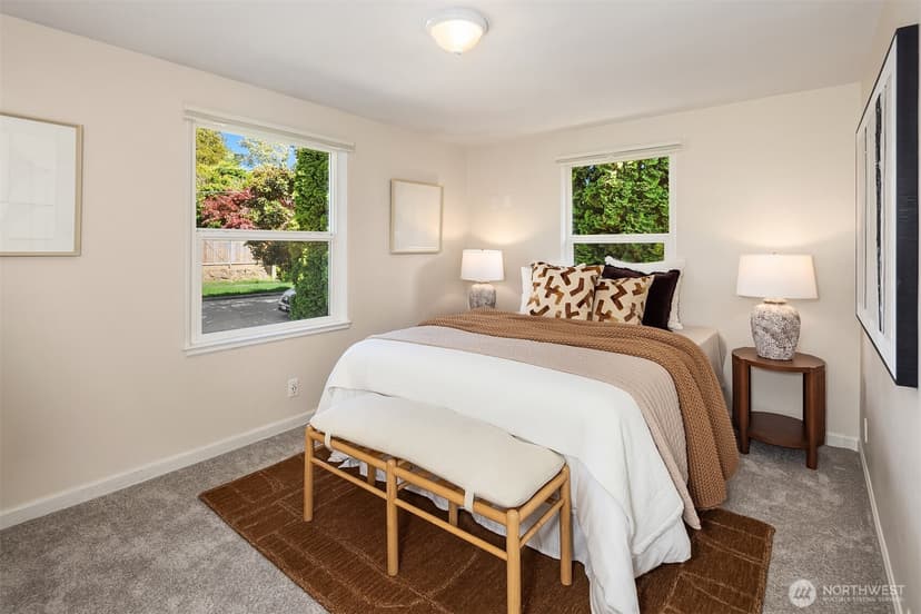 Property photo for 3053 32nd Avenue W, Seattle photo 19
