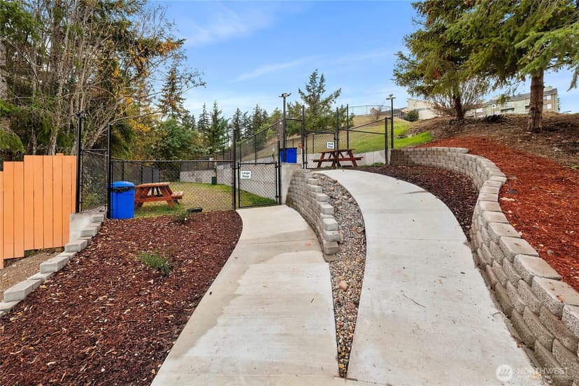 Property photo for 1760 W Sunn Fjord Lane #F 202, Bremerton photo 40
