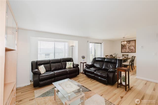 Property photo for 1760 W Sunn Fjord Lane #F 202, Bremerton photo 4