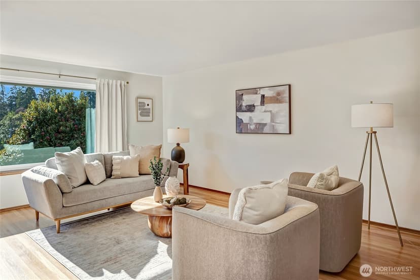 Property photo for 7571 45th Avenue SW, Seattle photo 5