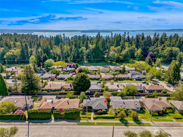 Property photo for 7571 45th Avenue SW, Seattle