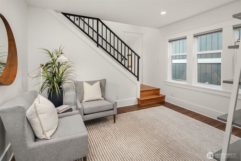 Property photo for 519 27th Avenue, Seattle photo 11