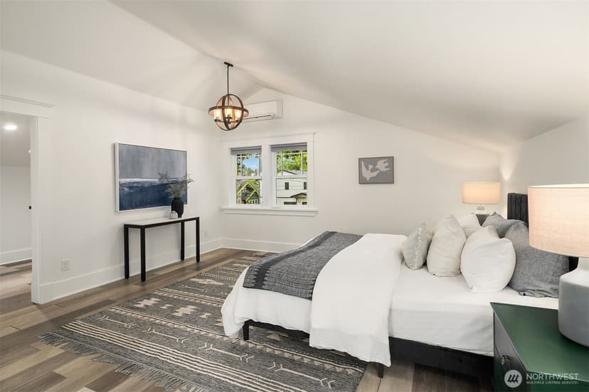Property photo for 519 27th Avenue, Seattle photo 17