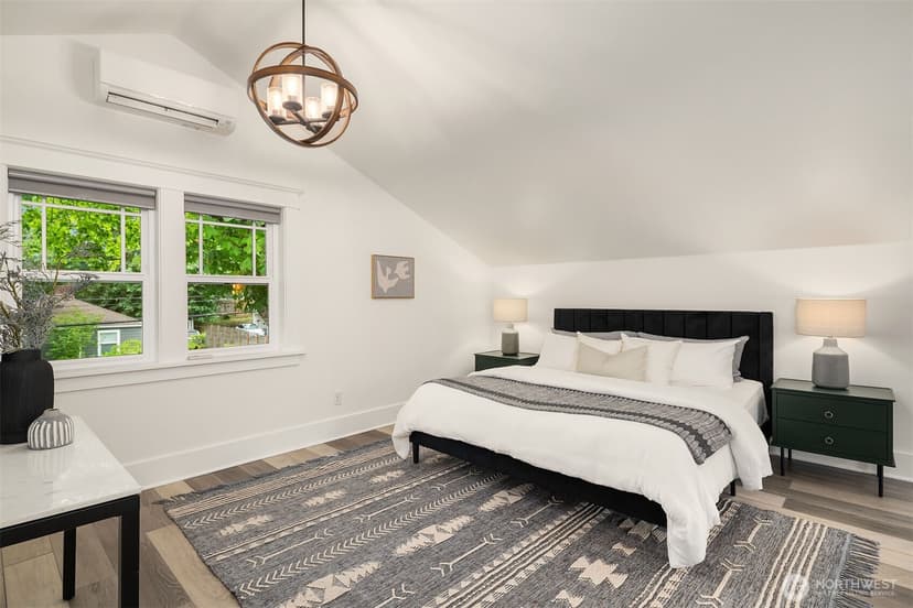 Property photo for 519 27th Avenue, Seattle photo 16