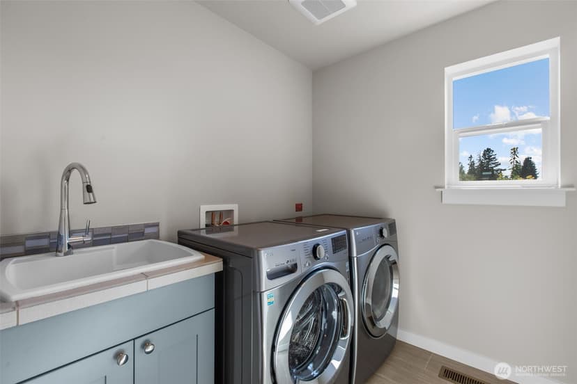 Property photo for 4810 216th Court SW, Mountlake Terrace photo 30