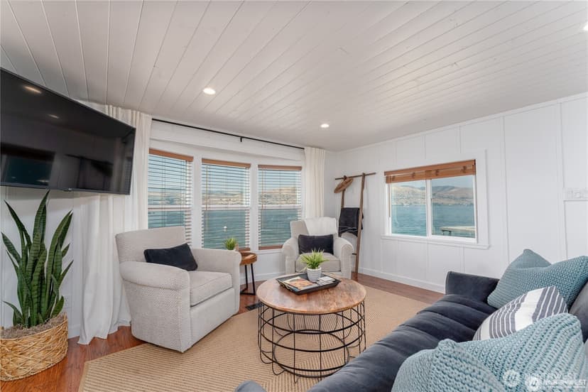 Property photo for 43 & 49 Gold Coast Lane, Chelan photo 13