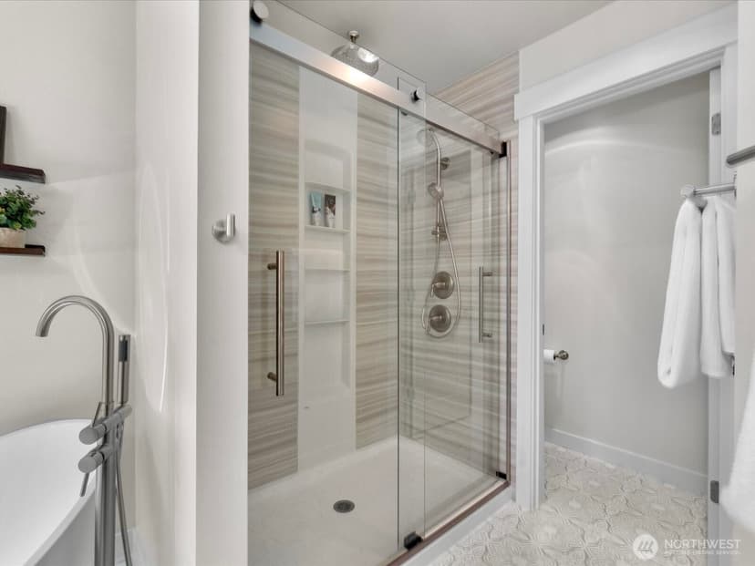 Property photo for 15305 276th Place NE, Duvall photo 23