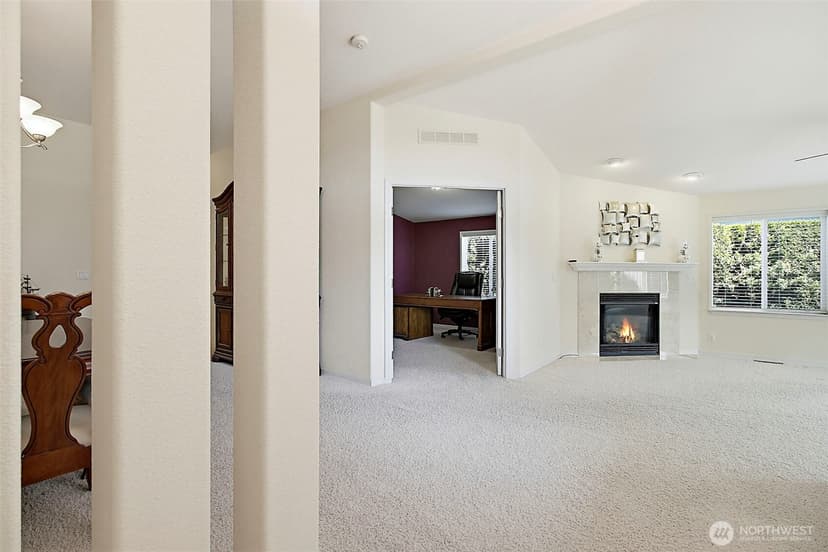Property photo for 21804 SE 272nd Place, Maple Valley photo 6