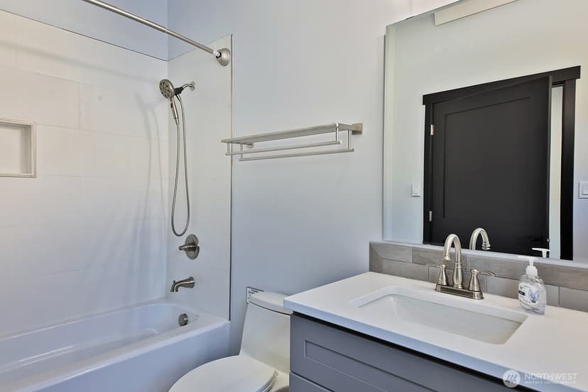 Property photo for 6459 Lake Shore Drive, Clinton photo 32