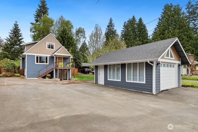 Property photo for 2122 N 128th Street, Seattle photo 2
