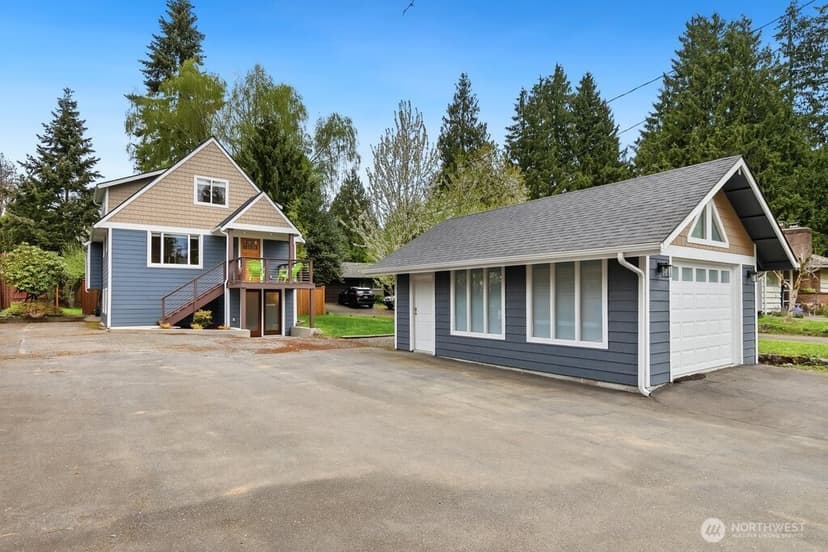 Property photo for 2122 N 128th Street, Seattle photo 2
