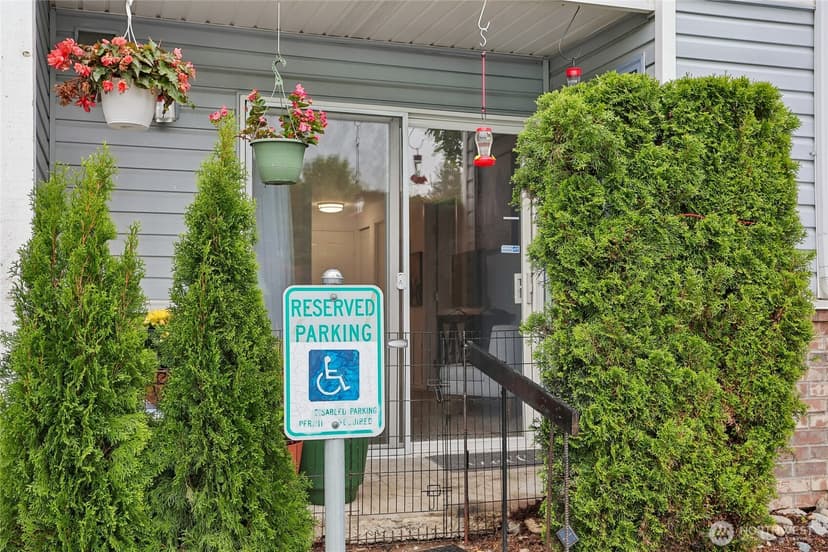 Property photo for 18621 Blueberry Lane #A104, Monroe photo 18