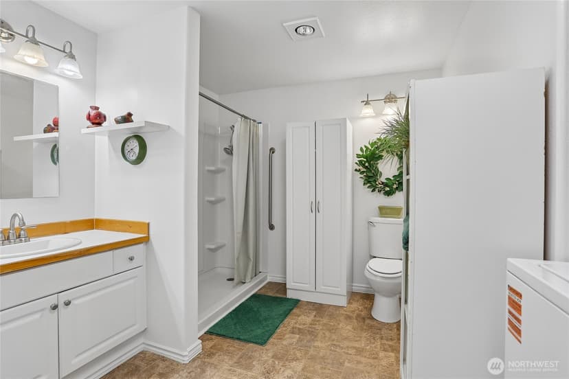 Property photo for 18621 Blueberry Lane #A104, Monroe photo 14