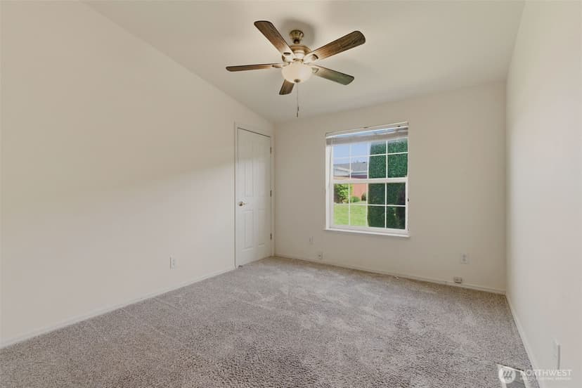 Property photo for 24036 222nd Avenue SE, Maple Valley photo 23