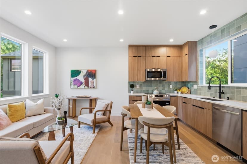 Property photo for 11733 Durland Avenue NE #B, Seattle photo 13