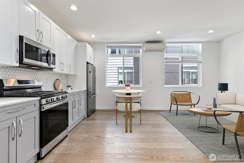 Property photo for 919 NW 56th Street #D, Seattle photo 7