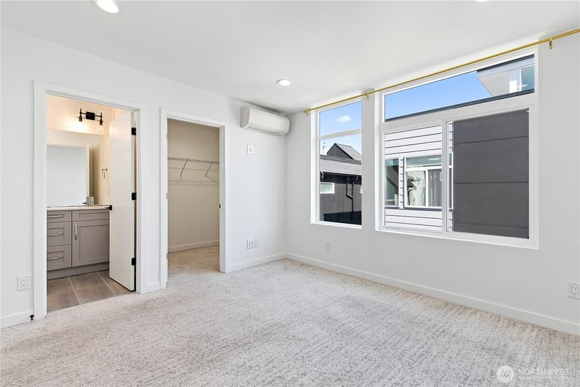 Property photo for 919 NW 56th Street #D, Seattle photo 16