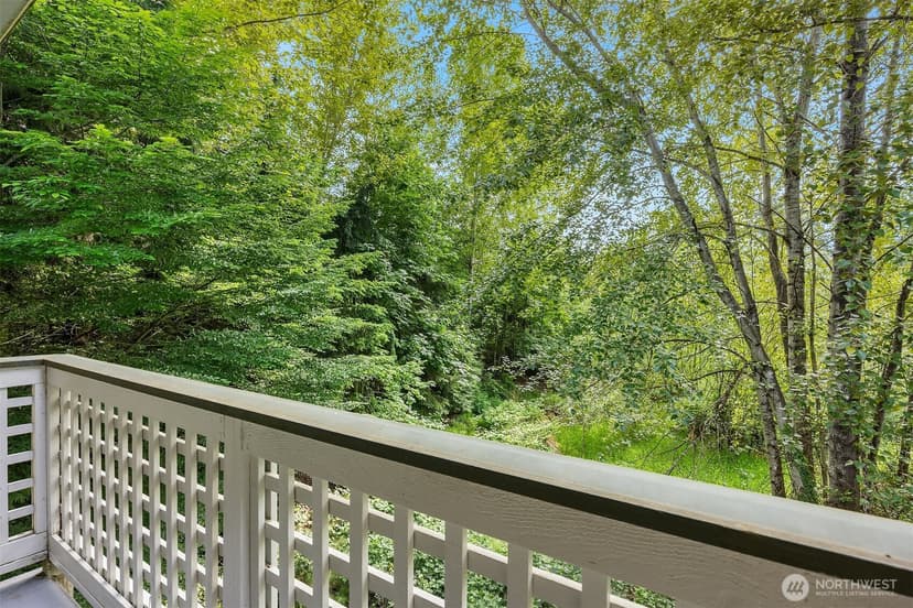 Property photo for 12323 NE 97th Street #M, Kirkland photo 21