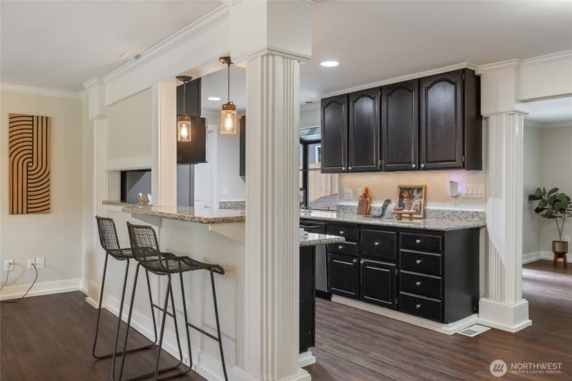 Property photo for 8211 118th Street Ct SW, Lakewood photo 9