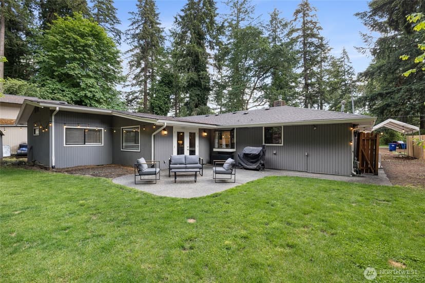 Property photo for 8211 118th Street Ct SW, Lakewood photo 31