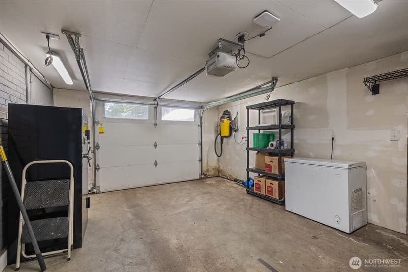 Property photo for 8211 118th Street Ct SW, Lakewood photo 30