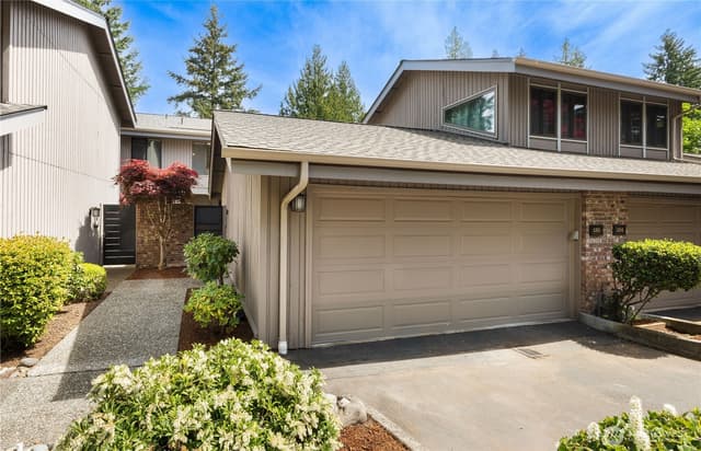 Property photo for 130 141st Place NE, Bellevue