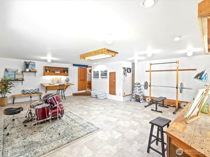 Property photo for 14440 Kelly Road NE, Duvall photo 27