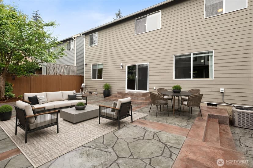 Property photo for 4411 S 330 Place, Federal Way photo 17