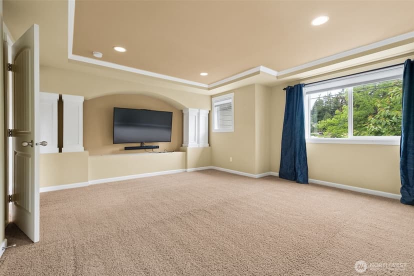 Property photo for 4411 S 330 Place, Federal Way photo 19